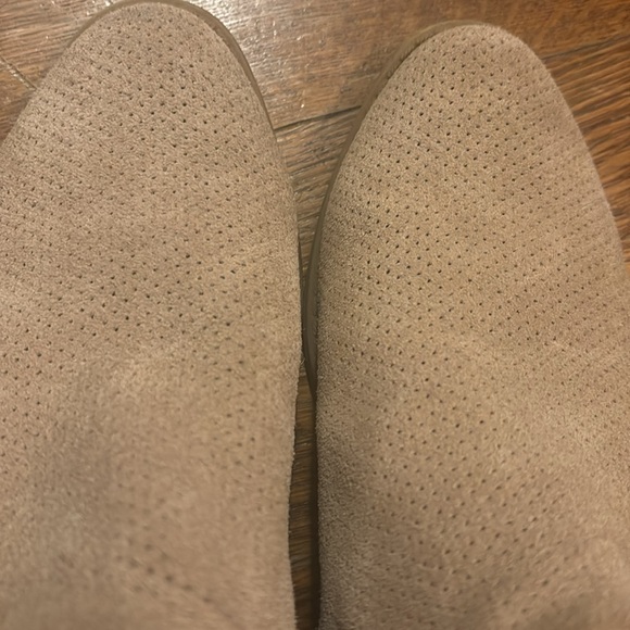 Tan booties - Picture 7 of 8